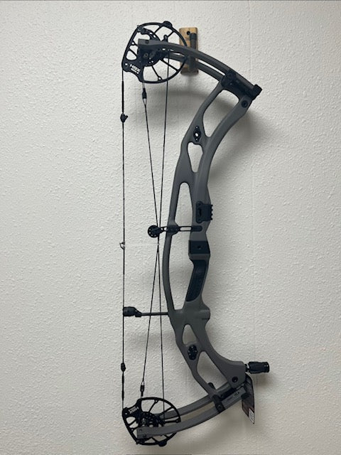 Raffle - Hoyt Rx-9 Ultra 70# RH