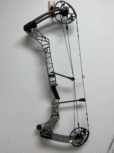 Mathews Atlas LH 50-75#